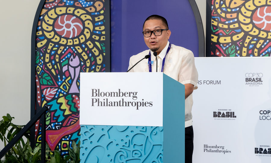 Coastal 500 member Mayor Alfredo Coro of the Philippines speaking at a session during COP30 called Leading from the Coast: Nature-Based Solutions for a Climate Ready Future This session brought together Brazilian and global voices to highlight how collaboration across governance levels is turning climate ambition into tangible results, and how coastal subnational governments and municipalities are leveraging nature, particularly coastal and marine ecosystems, to build resilience. COP30 in Belém, Brazil, November 2025.