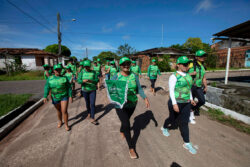 Local community members of Resex São João da Ponta participate in #GreenJuly activities and march through the city.