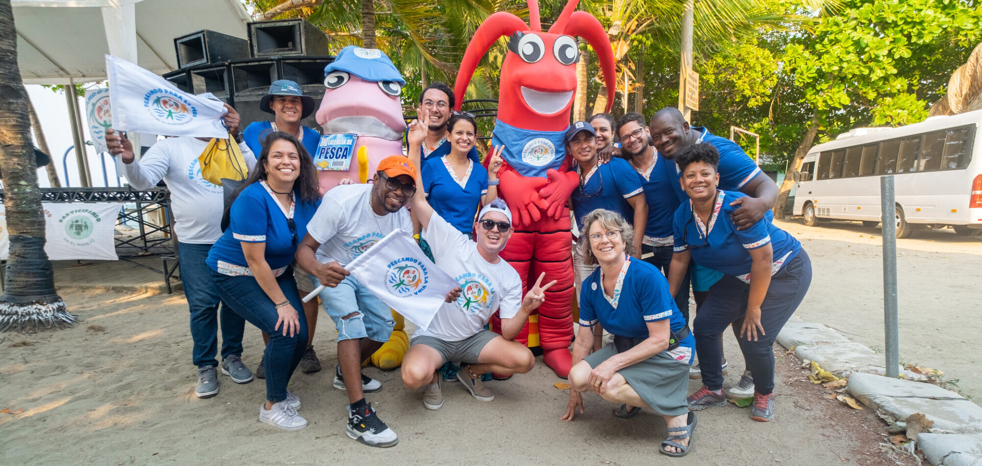 Rare Board Chair Dorothy Batten with Rare staff and partners at a community event in Santa Fé with Rare's Board of Trustees to celebrate the approval and declaration of Honduras’s second community-managed fishing area.
